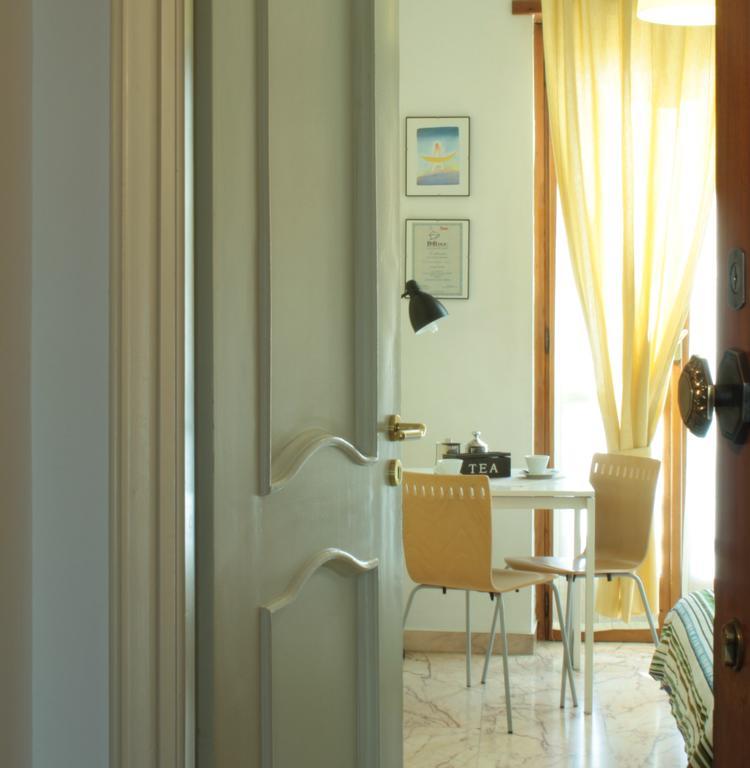 A Casa Romar Bed & Breakfast Torino Exterior foto